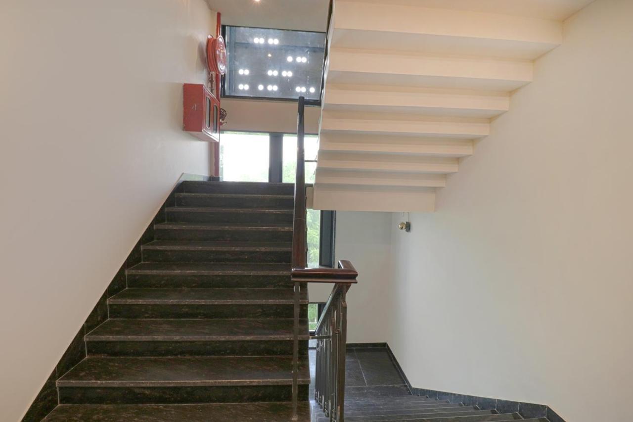 Fabhotel Prime Shanit Delhi Zewnętrze zdjęcie