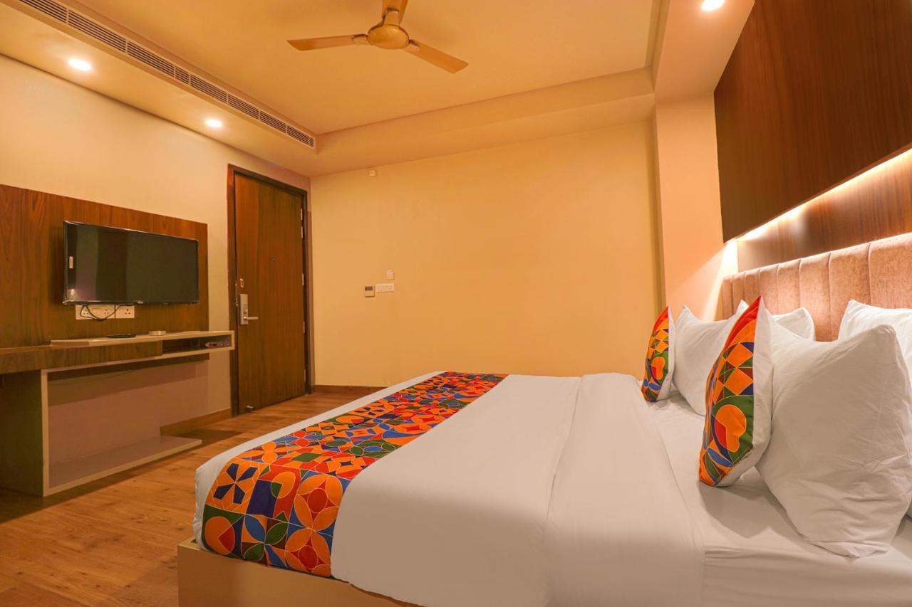 Fabhotel Prime Shanit Delhi Zewnętrze zdjęcie
