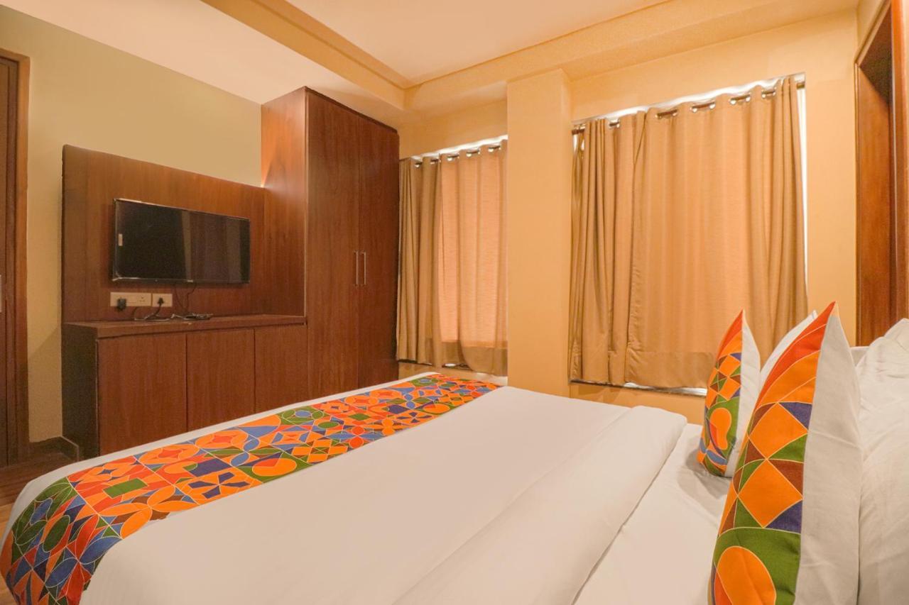 Fabhotel Prime Shanit Delhi Zewnętrze zdjęcie
